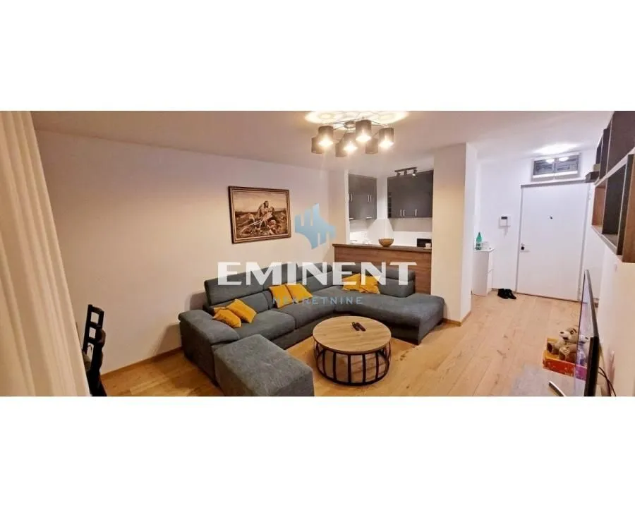 Rent, three bedroom apartment, 72m², Uciteljsko Naselje, Zvezdara Sve Podlokacije