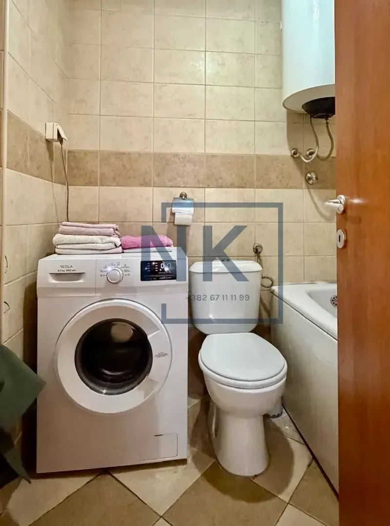 Prodaja, jednosoban stan, 44m², Vezirov Most, Podgorica