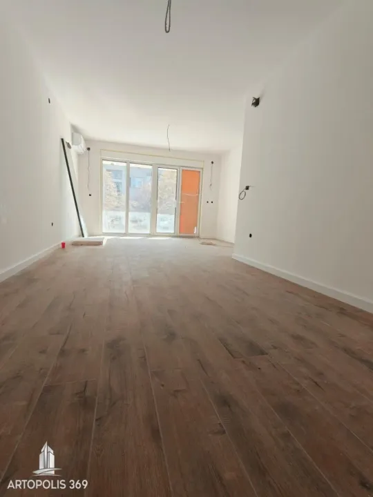 Sale, three bedroom apartment, 67m², Zemun Cara Dušana, Zemun Sve Podlokacije