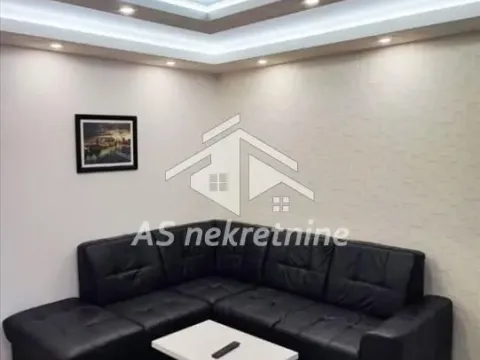 Rent, two bedroom apartment, 42m², Vračar Sve Podlokacije, Beograd - image 2