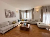 Rent, house, 300m², Vranići, Podgorica - image 13