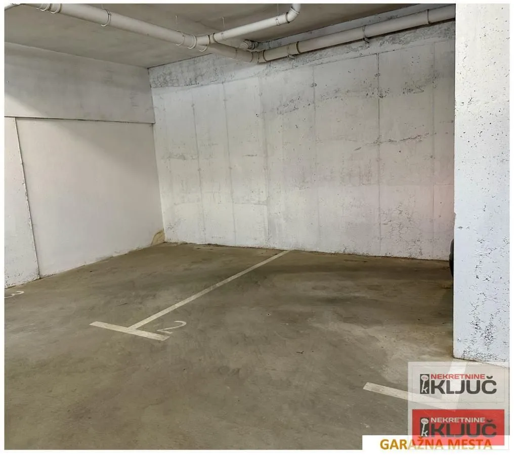 Prodaja, četvorosoban stan, 113m², Telep, Novi Sad Sve Podlokacije