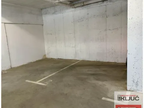 Prodaja, četvorosoban stan, 113m², Telep, Novi Sad Sve Podlokacije - image 20