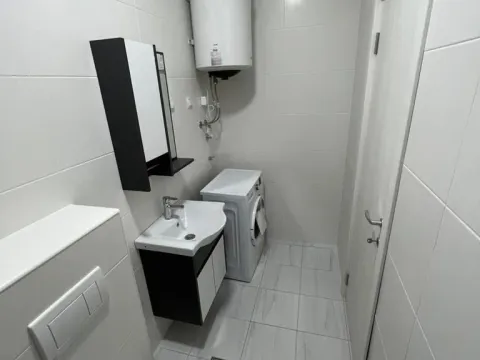 Rent, one bedroom apartment, 46m², Stari Aerodrom, Podgorica - image 13