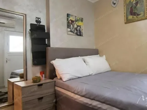 Prodaja, dvosoban stan, 54m², Dobrota, Kotor - image 11