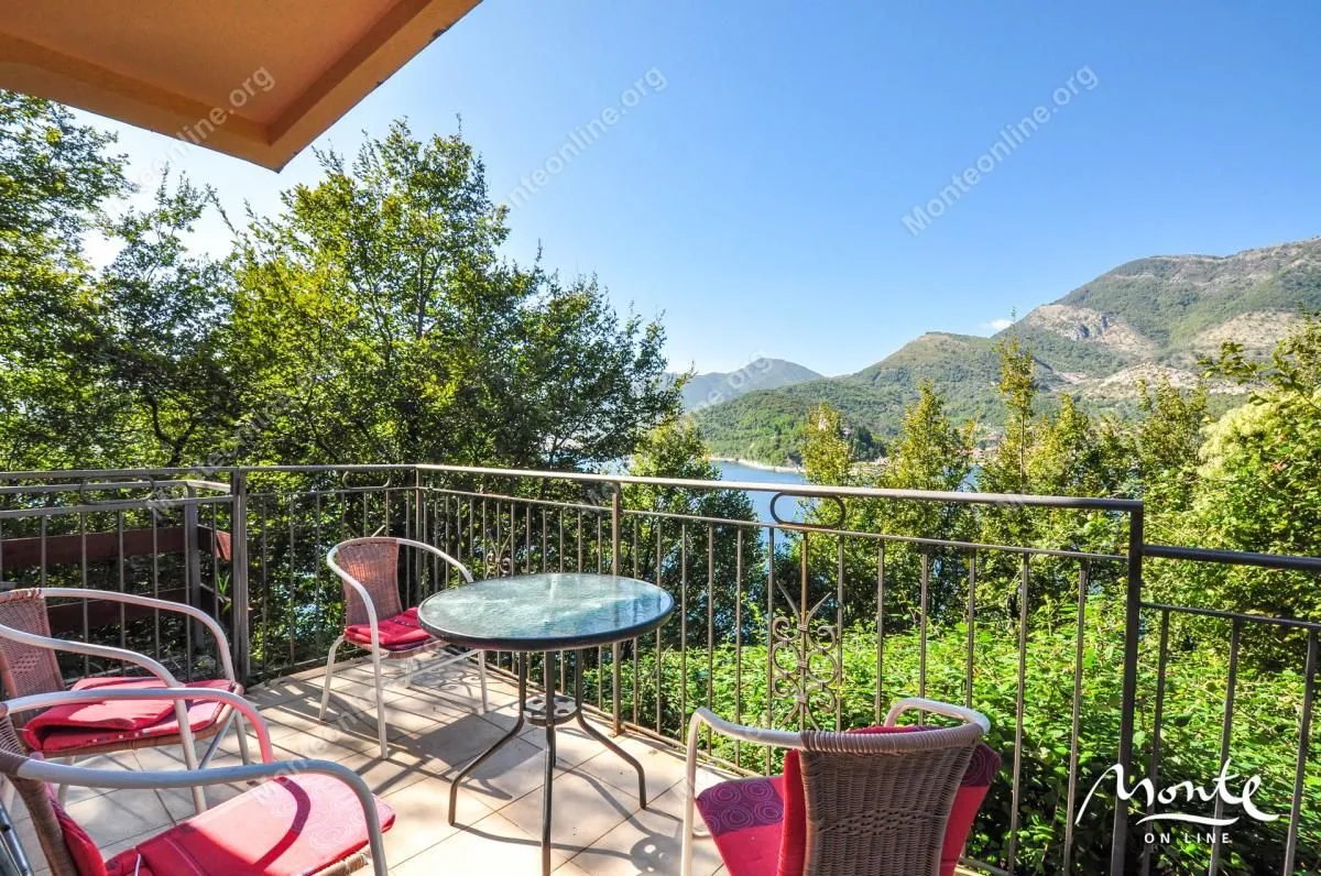 Prodaja, kuća, 148m², Lepetani, Tivat