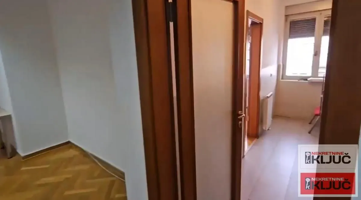 Rent, office space, 117m², Spens, Novi Sad Sve Podlokacije