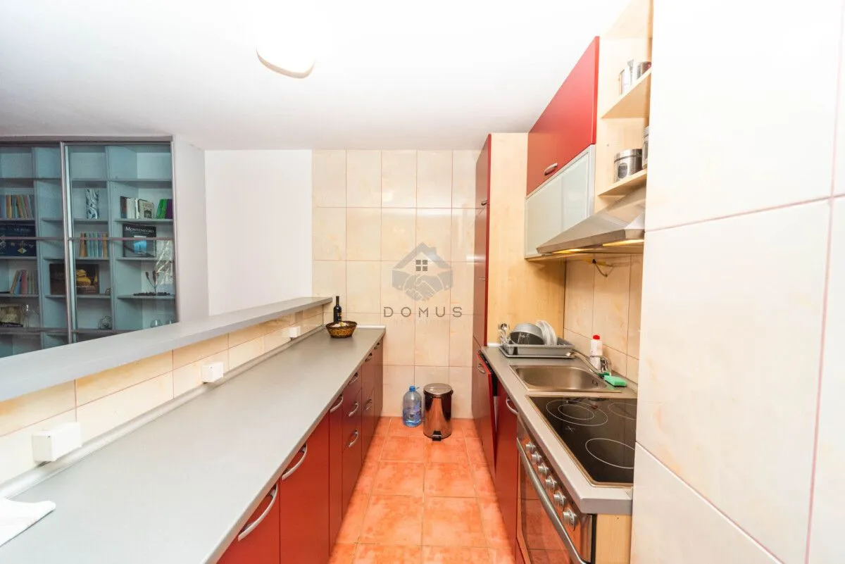 Rent, one bedroom apartment, 70m², Centar, Podgorica