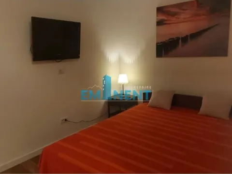 Rent, apartment, 56m², Južni Bulevar, Vračar Sve Podlokacije - image 8