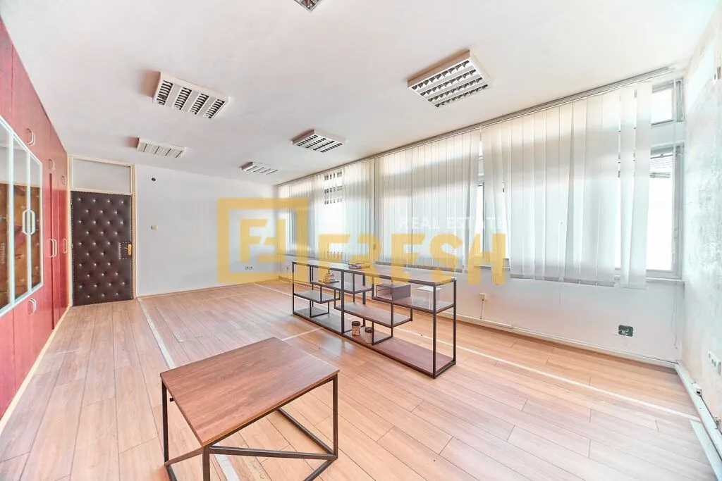 Rent, office space, 228m², Preko Morače, Podgorica