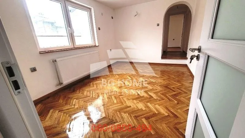 Prodaja, trosoban stan, 60m², Voždovac Sve Podlokacije, Beograd