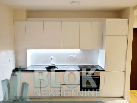 Izdavanje, jednosoban stan, 58m², Podgorica, Crna Gora - image 3
