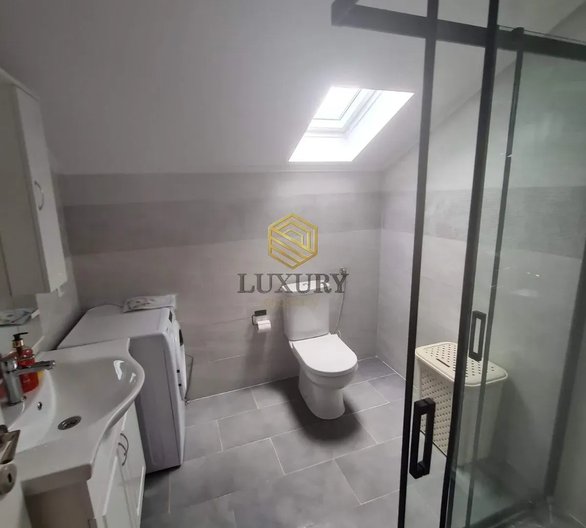Izdavanje, trosoban stan, 76m², Donja Gorica, Podgorica