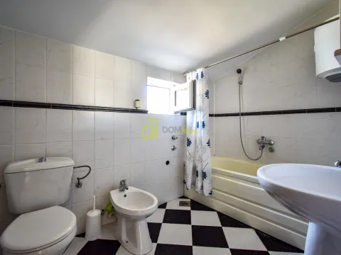 Izdavanje, kuća, 185m², Tološi, Podgorica - image 7