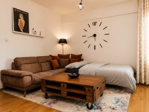 Rent, two bedroom apartment, 67m², Blok 9, Podgorica - image 3