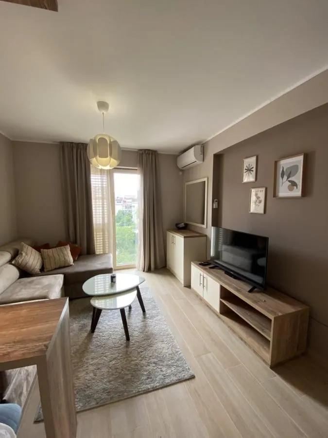 Rent, one bedroom apartment, 35m², Seljanovo, Tivat
