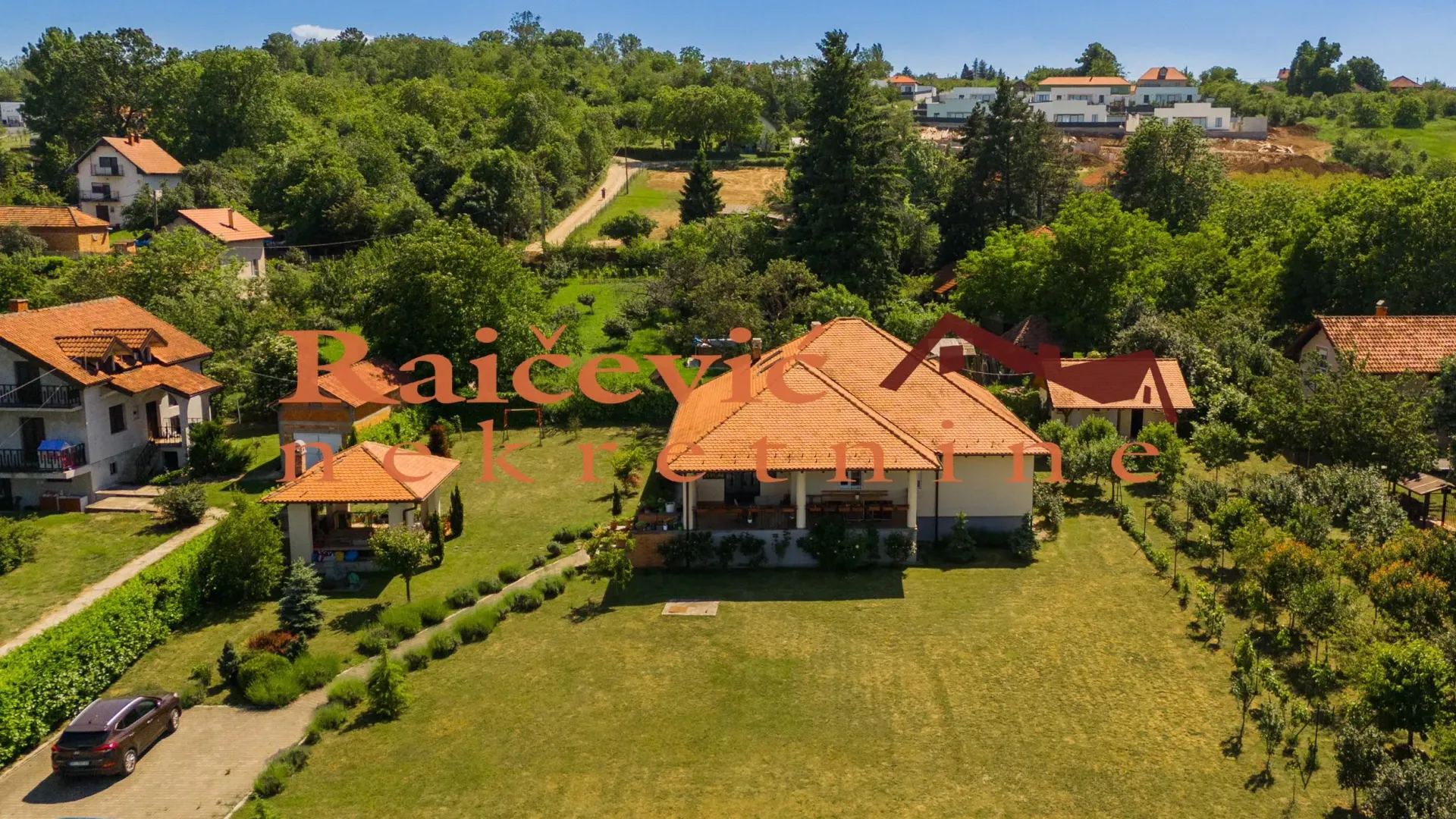 Prodaja, kuća, 257m², Sopot, Beograd