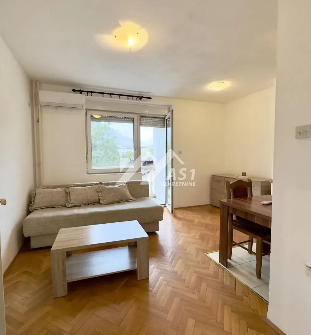 Rent, apartment, 25m², Podbara, Novi Sad Sve Podlokacije