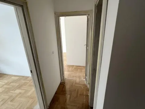 Sale, four bedroom apartment, 77m², Centar, Niš - image 6