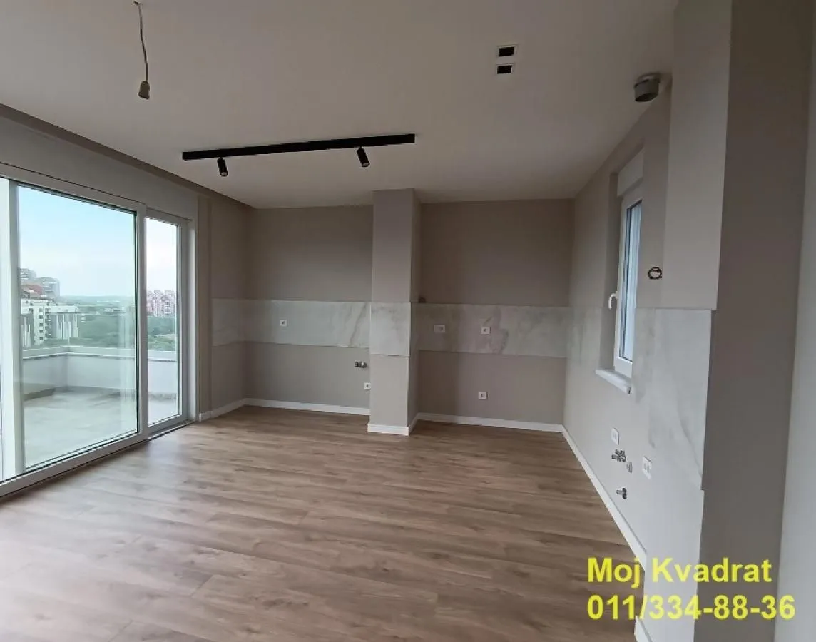 Sale, four bedroom apartment, 168m², Trošarina, Voždovac Sve Podlokacije