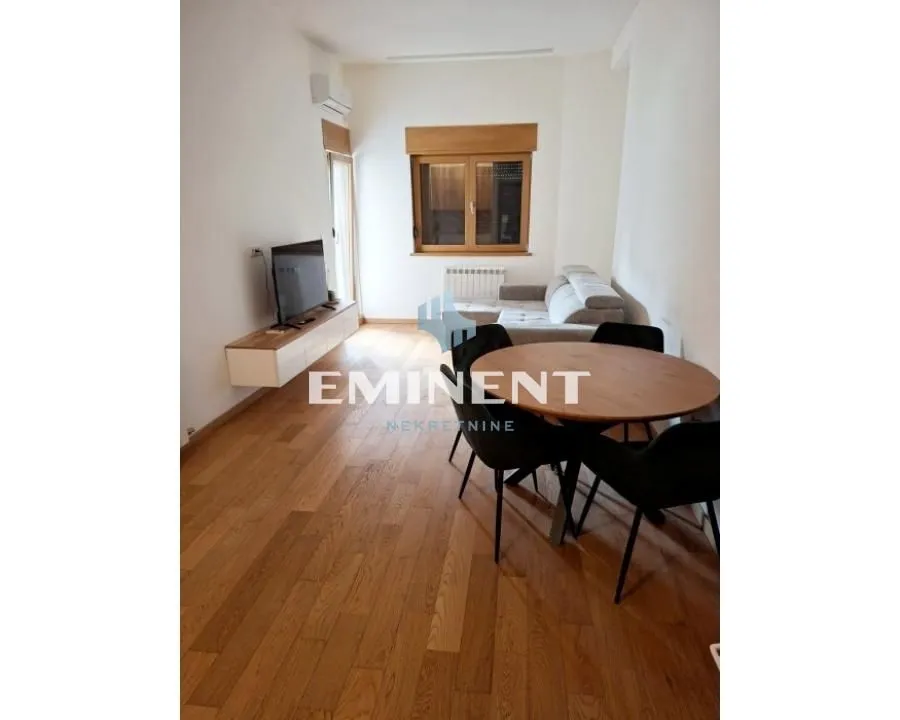 Izdavanje, stan, 45m², Trošarina, Voždovac Sve Podlokacije