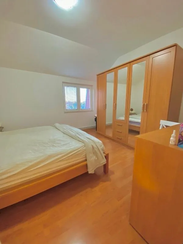 Sale, four bedroom apartment, 118m², Jajinci, Voždovac Sve Podlokacije