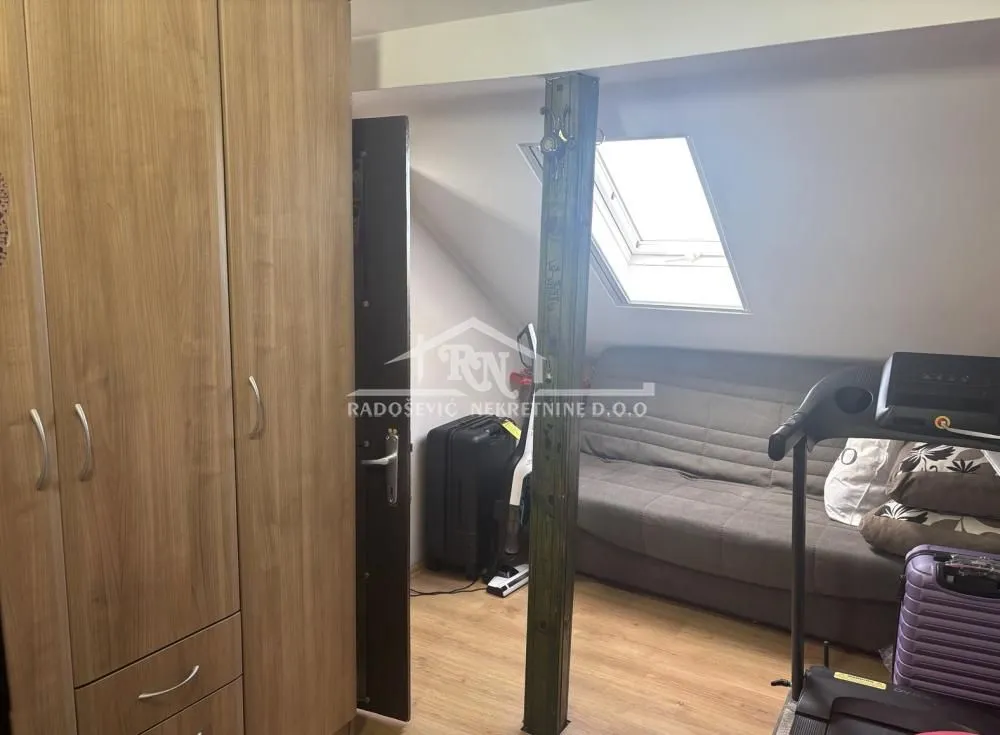 Sale, two bedroom apartment, 66m², Bele Vode, Beograd
