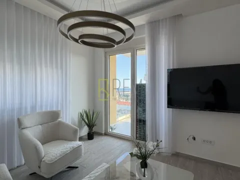 Sale, two bedroom apartment, 74m², Bečići, Budva - image 3