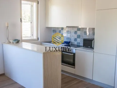 Izdavanje, jednosoban stan, 50m², Centar, Tivat - image 4