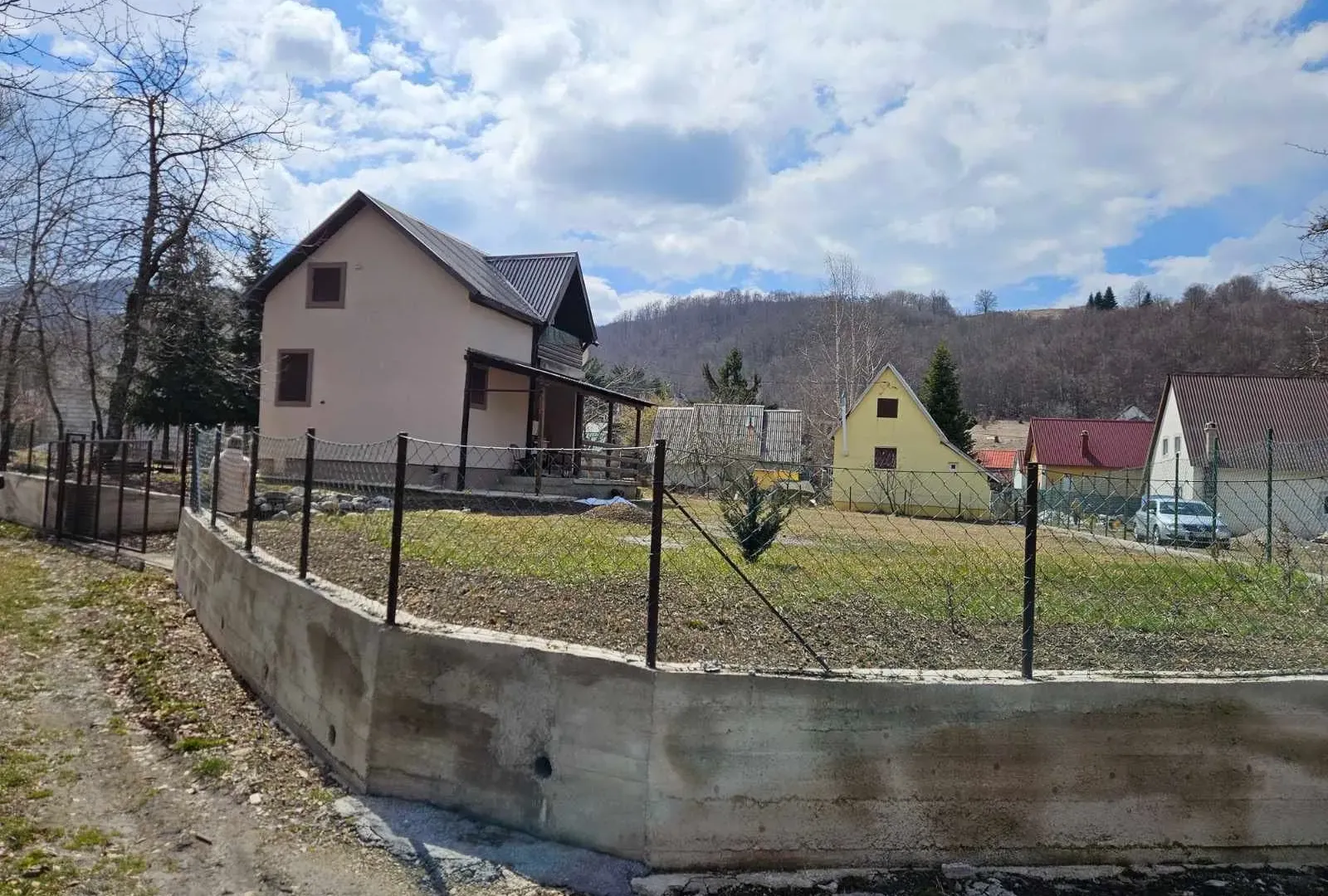 Prodaja, kuća, 60m², Veruša, Podgorica