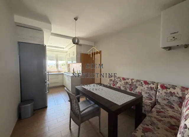 Rent, three bedroom apartment, 140m², Zabjelo, Podgorica