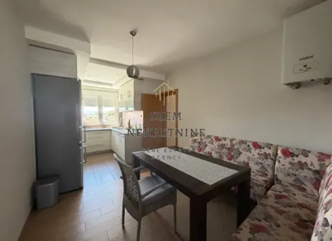 Rent, three bedroom apartment, 140m², Zabjelo, Podgorica - image 16