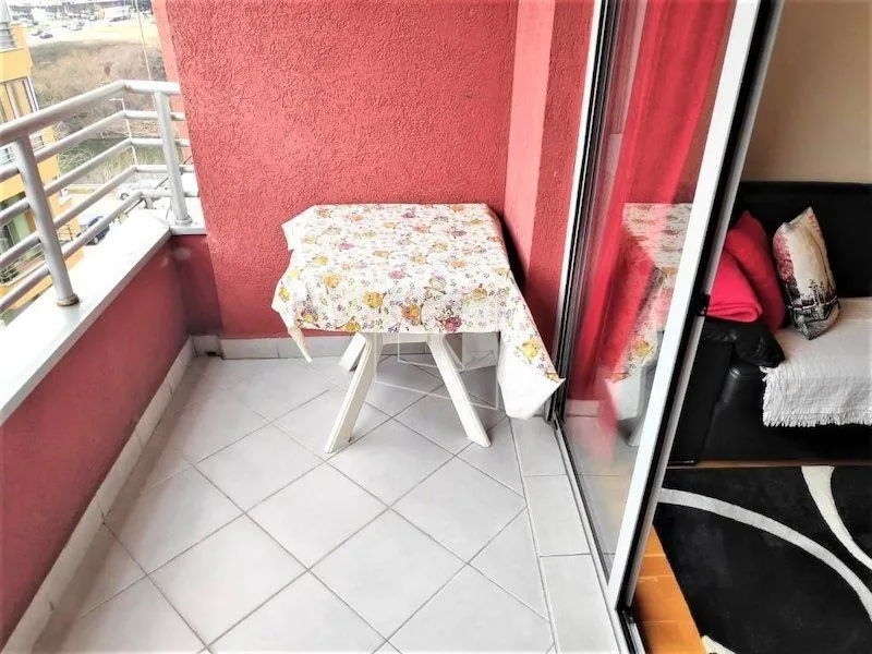 Rent, apartment, 44m², 1 maj, Podgorica
