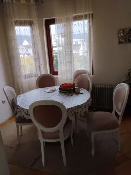 Prodaja, trosoban stan, 108m², Malo Brdo, Podgorica - image 3