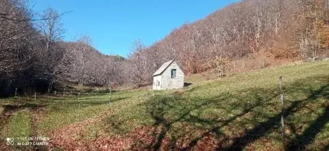 Zemljište in Donja Bukovica