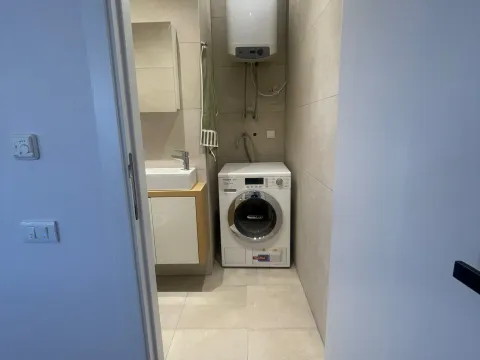 Prodaja, dvosoban stan, 72m², Mažina, Tivat - image 12