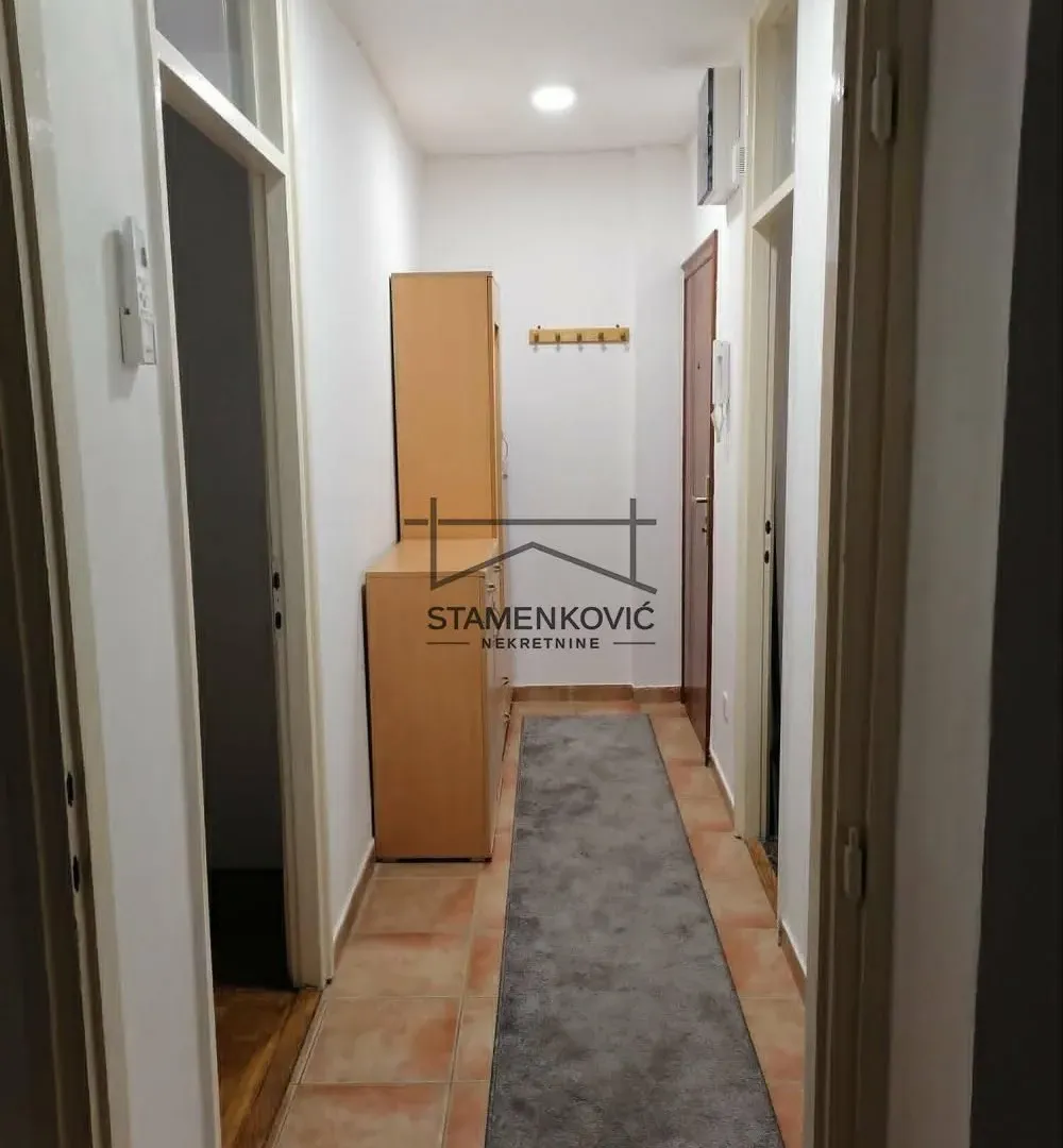 Prodaja, dvosoban stan, 40m², Liman 1, Novi Sad Sve Podlokacije