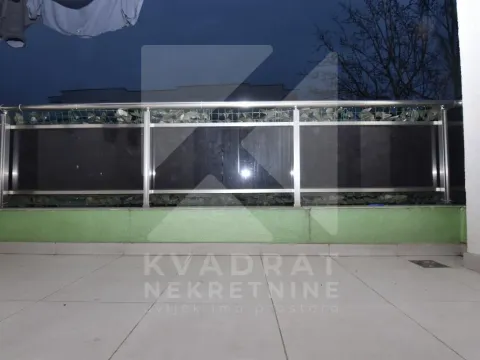 Prodaja, jednosoban stan, 46m², Stari Aerodrom, Podgorica - image 12