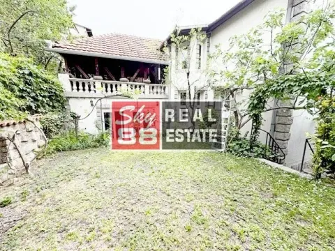 Rent, three bedroom apartment, 130m², Neimar, Vračar Sve Podlokacije - image 10