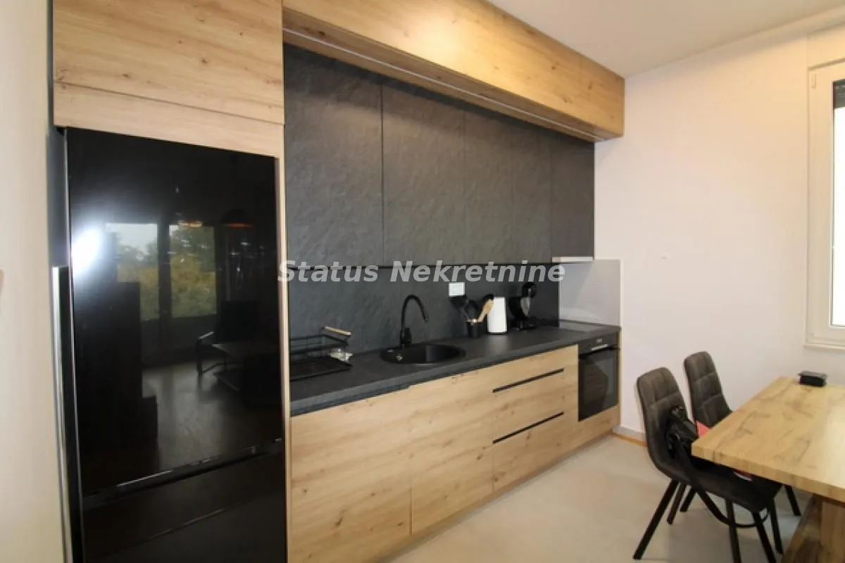 Izdavanje, trosoban stan, 63m², Telep, Novi Sad Sve Podlokacije