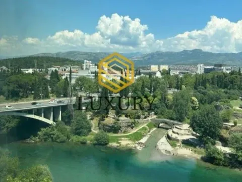 Izdavanje, poslovni prostor, 100m², Preko Morače, Podgorica - image 3