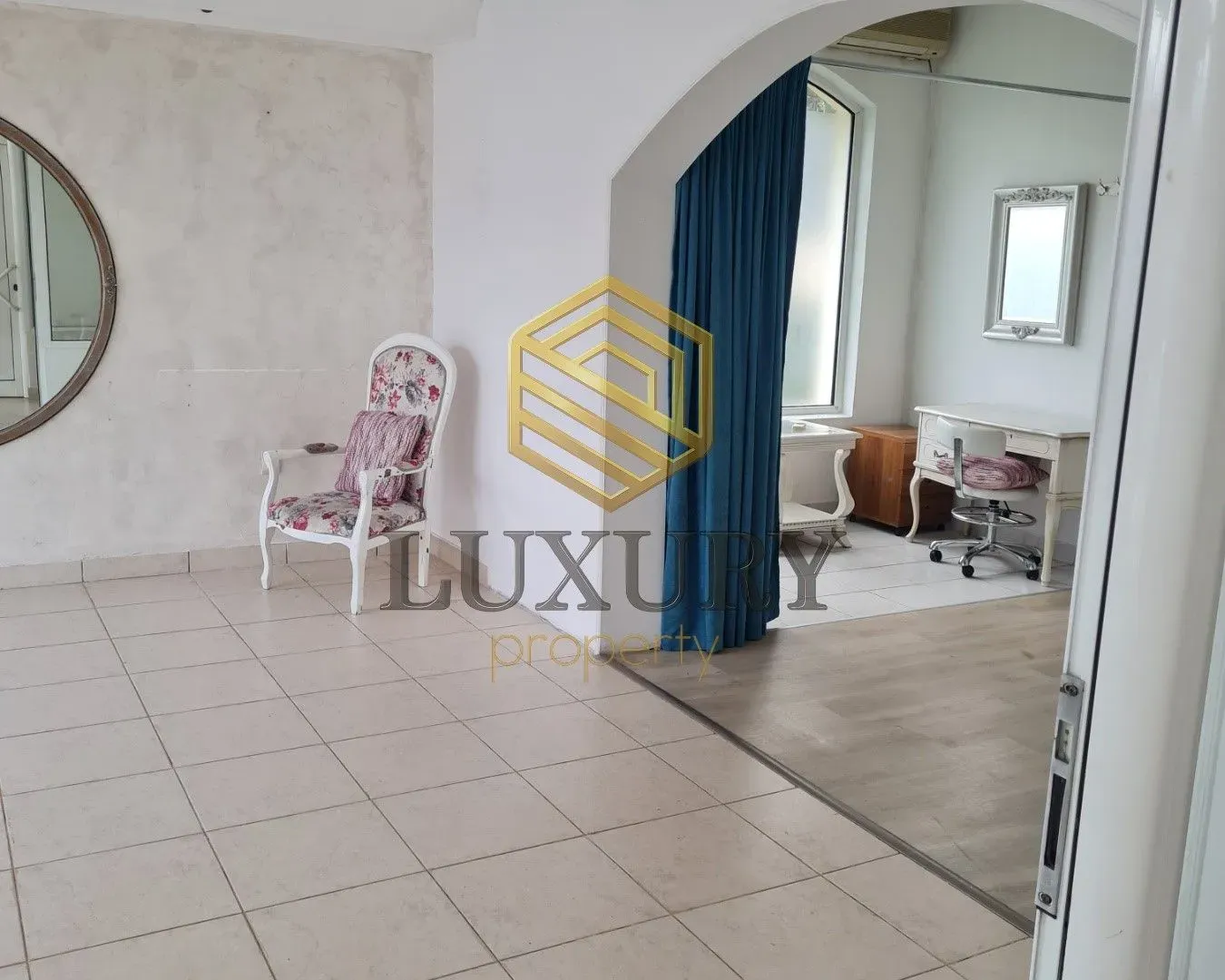 Rent, office space, 38m², Centar, Podgorica