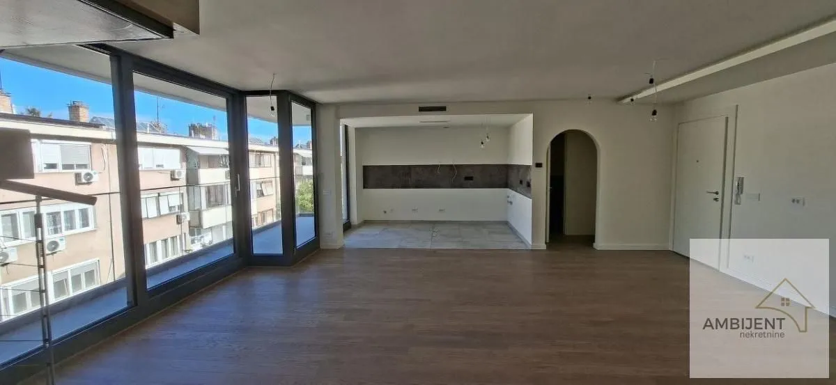 Sale, three bedroom apartment, 133m², Autokomanda, Voždovac Sve Podlokacije