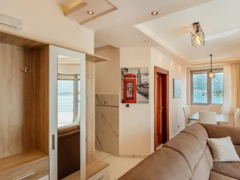 Sale, two bedroom apartment, 62m², Krašići, Tivat - image 3