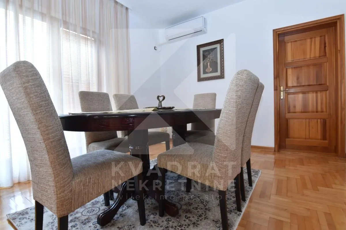 Izdavanje, četvorosoban stan, 150m², Stari Aerodrom, Podgorica
