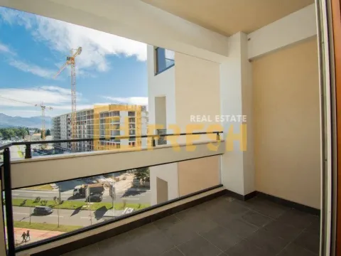 Izdavanje, trosoban stan, 95m², Master Kvart, Podgorica - image 15