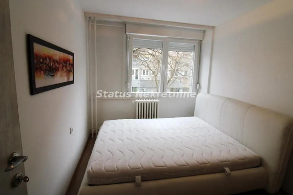 Izdavanje, dvosoban stan, 52m², Liman 3, Novi Sad Sve Podlokacije