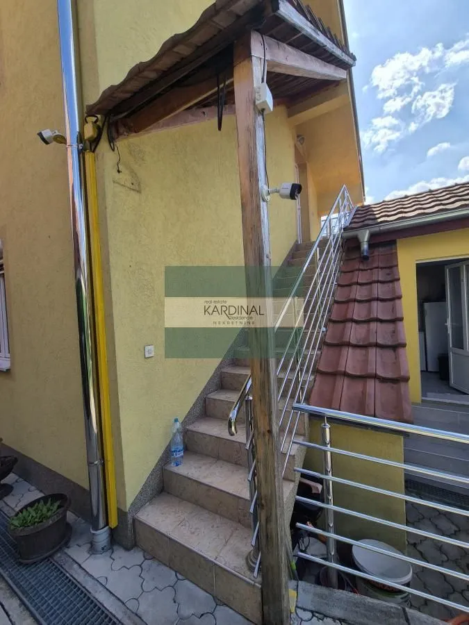 Sale, house, 181m², Kajsijar, Jagodina