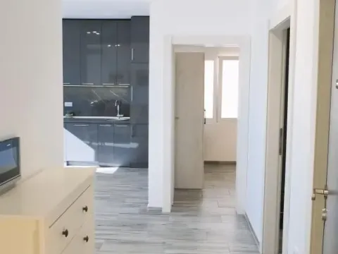 Prodaja, dvosoban stan, 55m², Tivat, Crna Gora - image 20