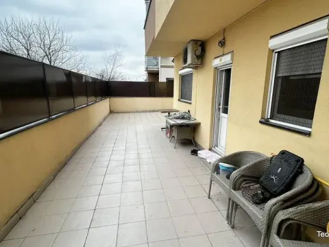 Sale, one bedroom apartment, 33m², Petlovo Brdo, Beograd - image 12